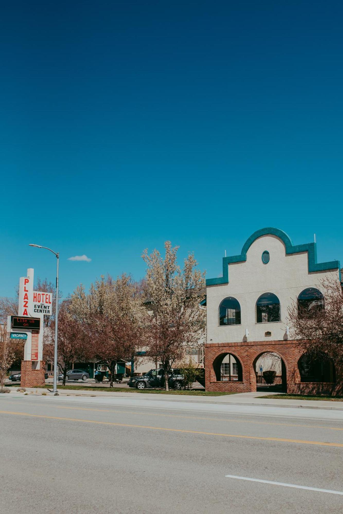 Carson City Plaza Hotel Exterior foto